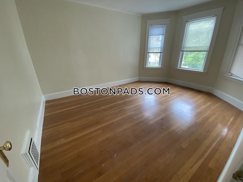 BOSTON - BRIGHTON - BRIGHTON CENTER - 3 Beds, 1.5 Baths - Image 24