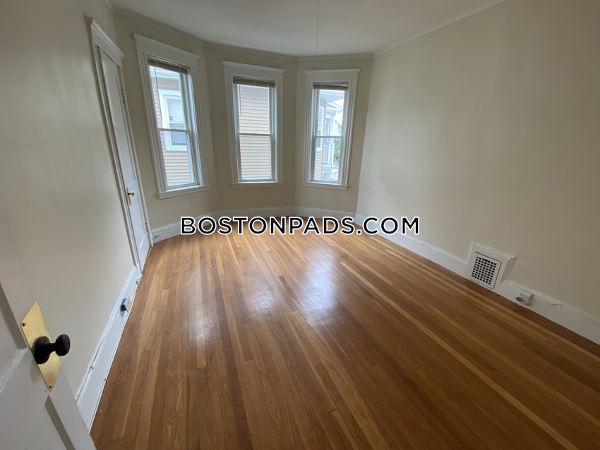 BOSTON - BRIGHTON - BRIGHTON CENTER - 3 Beds, 1.5 Baths - Image 11