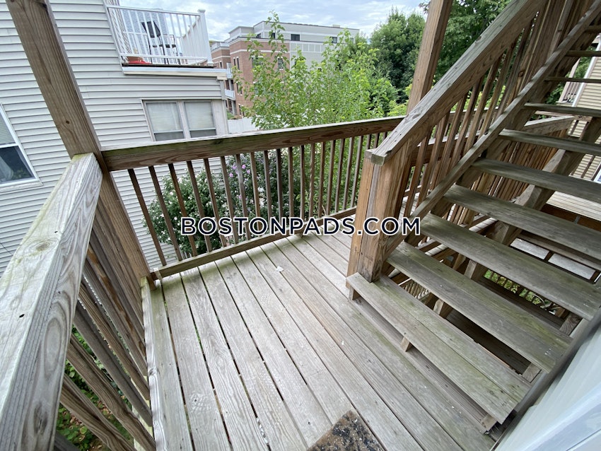 BOSTON - BRIGHTON - BRIGHTON CENTER - 3 Beds, 1.5 Baths - Image 20