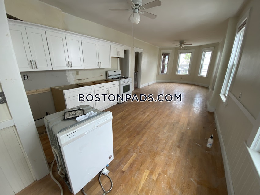 BOSTON - BRIGHTON - BRIGHTON CENTER - 3 Beds, 1.5 Baths - Image 19