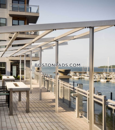 Victory Rd. Quincy photo 5