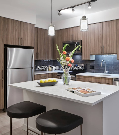 Victory Rd. Quincy photo 3