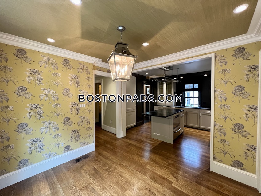 CAMBRIDGE - HARVARD SQUARE - 3 Beds, 3 Baths - Image 10