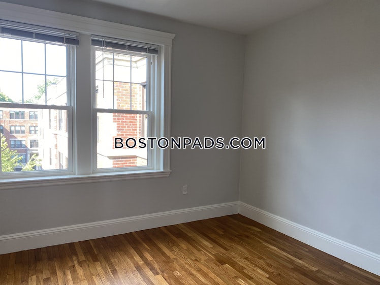 Forest St., Cambridge