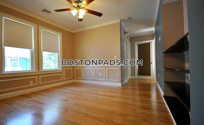BOSTON - BRIGHTON - OAK SQUARE - 3 Beds, 1 Bath - Image 16