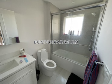 Boston - 4 Beds, 2 Baths