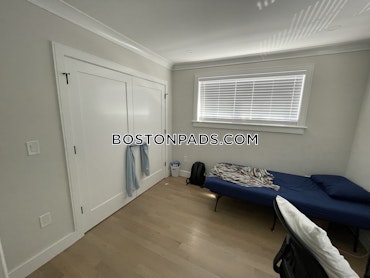 Boston - 4 Beds, 2 Baths