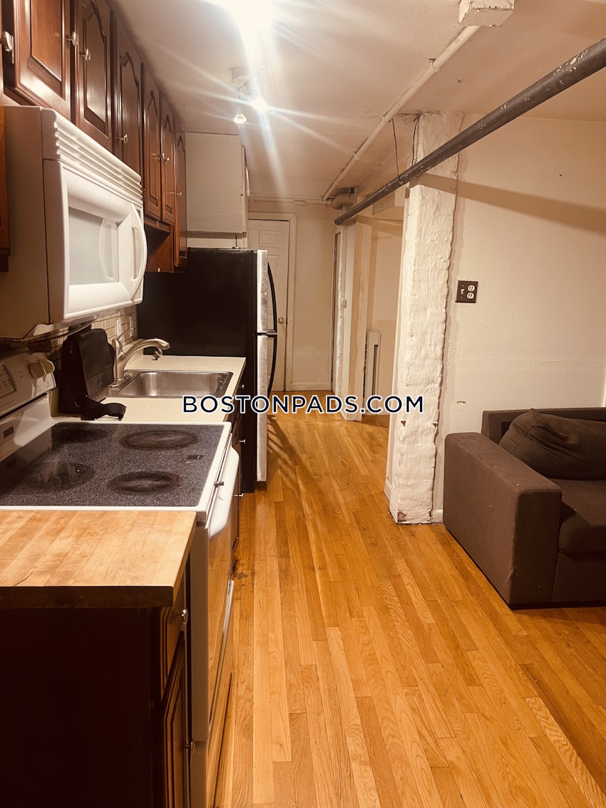 BOSTON - MISSION HILL - 1 Bed, 1 Bath - Image 7