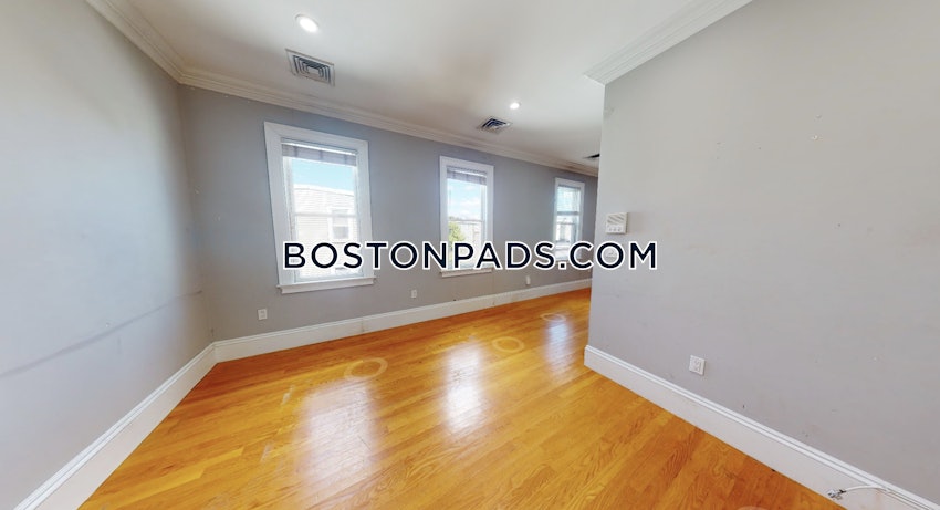 BOSTON - SOUTH BOSTON - ANDREW SQUARE - 4 Beds, 2 Baths - Image 41