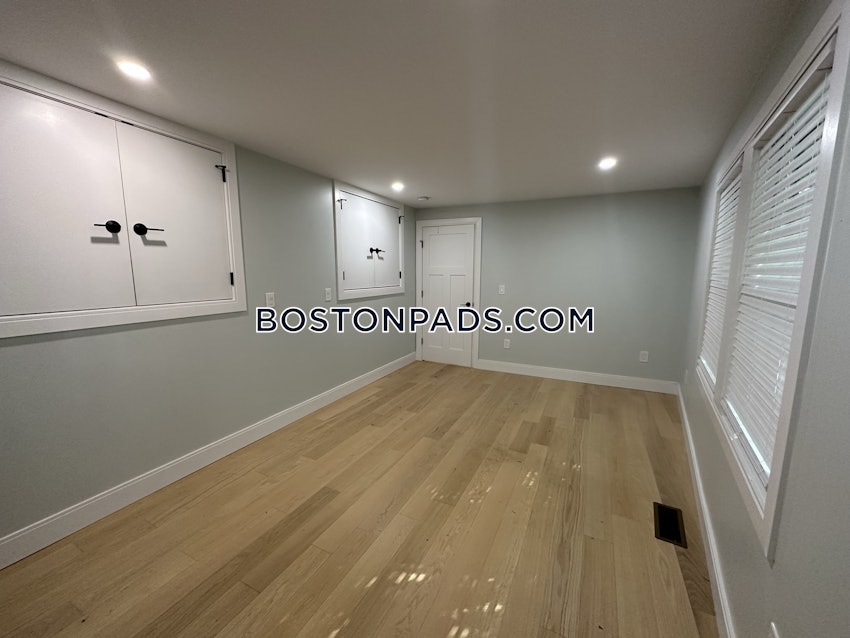 BOSTON - EAST BOSTON - ORIENT HEIGHTS - 2 Beds, 1.5 Baths - Image 15
