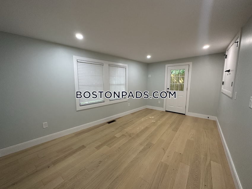 BOSTON - EAST BOSTON - ORIENT HEIGHTS - 2 Beds, 1.5 Baths - Image 16