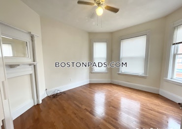 Boston - 4 Beds, 1 Baths