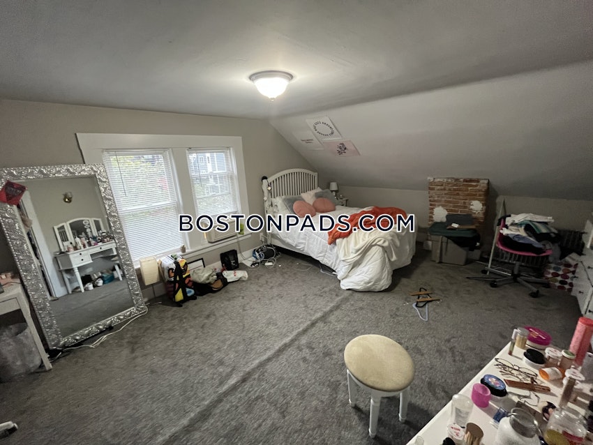 BOSTON - SOUTH BOSTON - EAST SIDE - 4 Beds, 1 Bath - Image 19