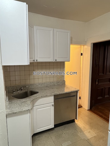 Boston - 3 Beds, 1 Baths