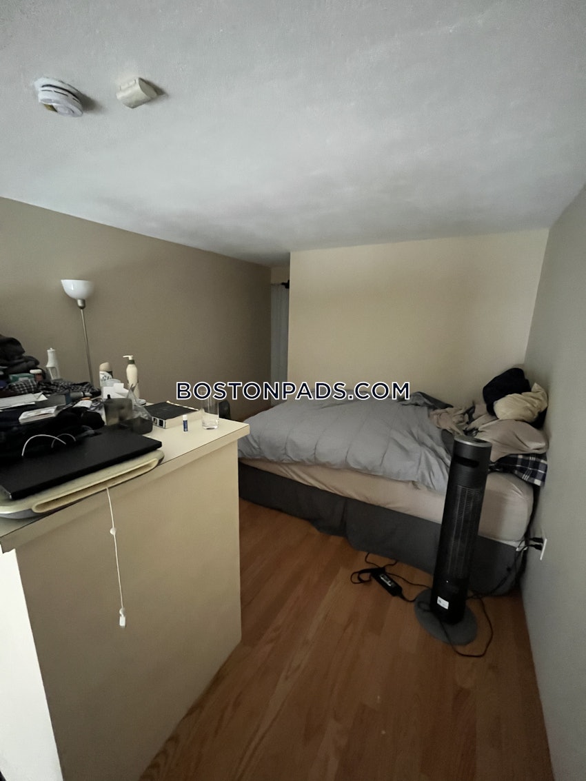 BOSTON - SOUTH BOSTON - ANDREW SQUARE - 1 Bed, 1 Bath - Image 4