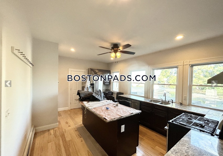 BOSTON - DORCHESTER/SOUTH BOSTON BORDER - 4 Beds, 1 Bath - Image 7