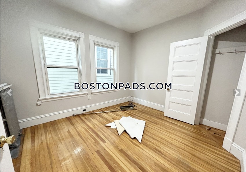 BOSTON - DORCHESTER/SOUTH BOSTON BORDER - 4 Beds, 1 Bath - Image 6