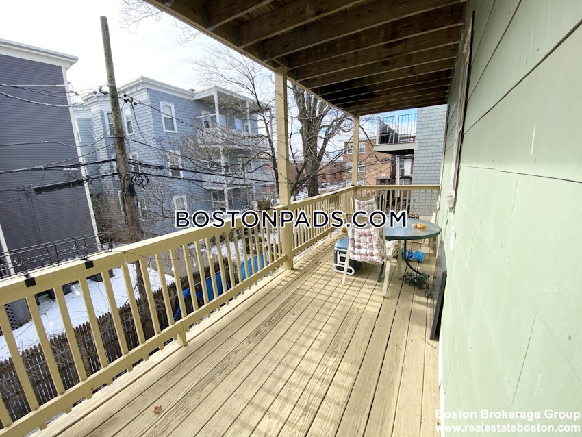 BOSTON - DORCHESTER - SAVIN HILL - 4 Beds, 1 Bath - Image 3