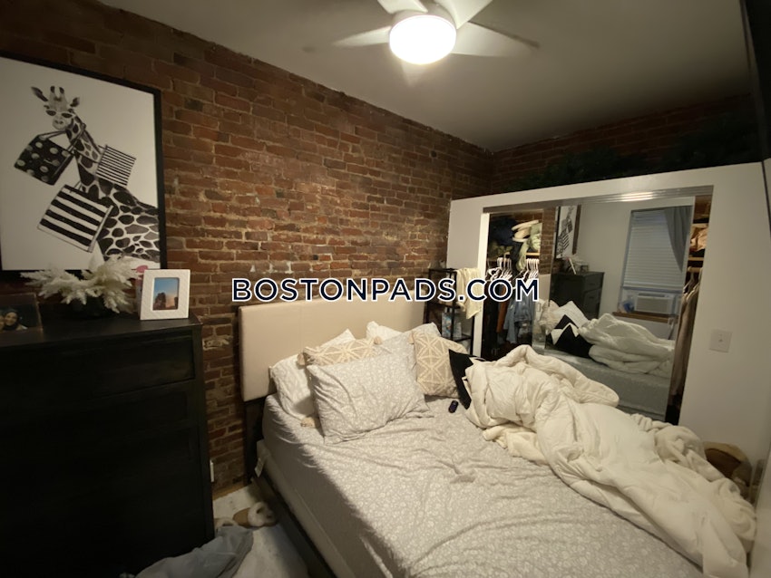 BOSTON - NORTH END - 1 Bed, 1 Bath - Image 8