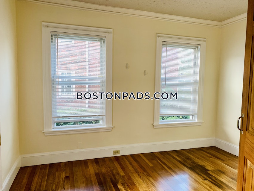 BOSTON - BRIGHTON - CLEVELAND CIRCLE - 4 Beds, 1 Bath - Image 40