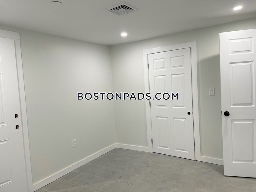 BOSTON - ALLSTON - 4 Beds, 3 Baths - Image 9