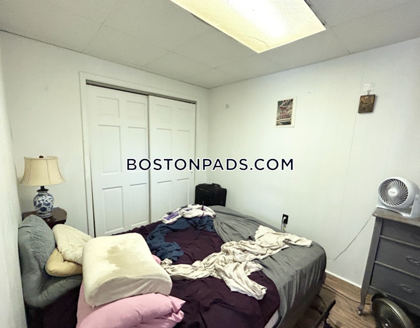 BOSTON - DORCHESTER/SOUTH BOSTON BORDER - 2 Beds, 1 Bath - Image 23
