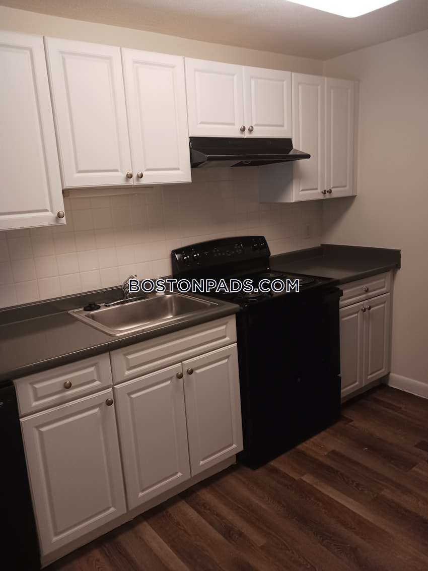 RANDOLPH - 2 Beds, 1 Bath - Image 1