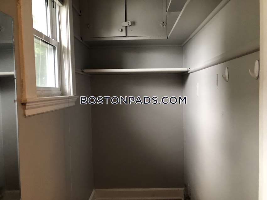 BOSTON - BRIGHTON - BOSTON COLLEGE - 5 Beds, 2 Baths - Image 7