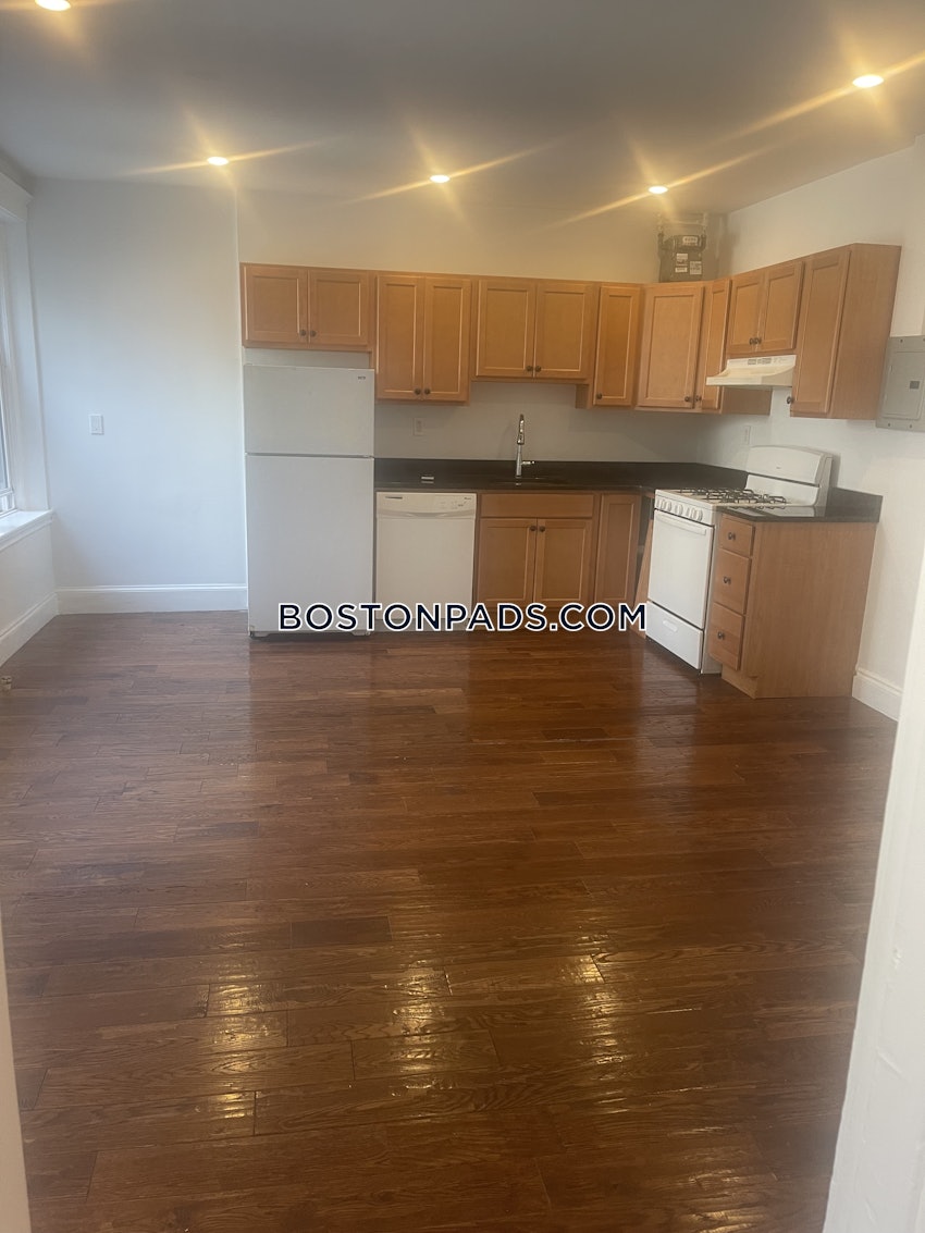 BOSTON - ALLSTON - 2 Beds, 1 Bath - Image 1