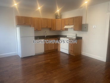 Boston - 2 Beds, 1 Baths