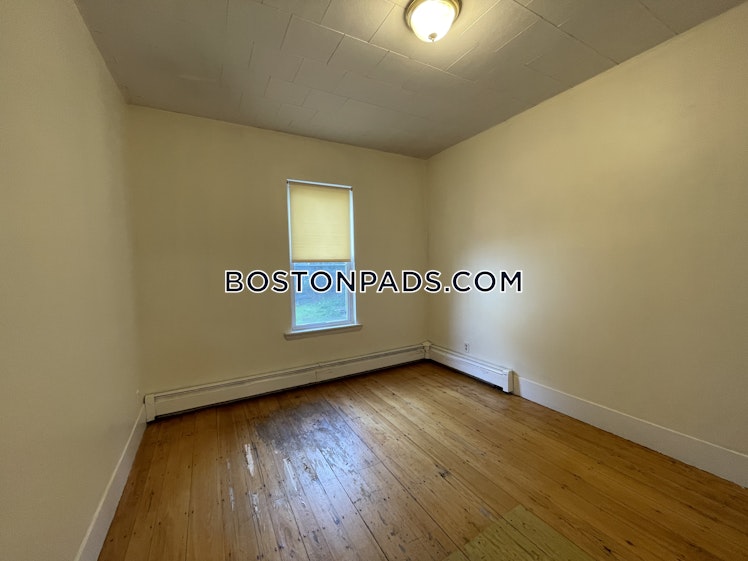 Torpie St., Roxbury Crossing