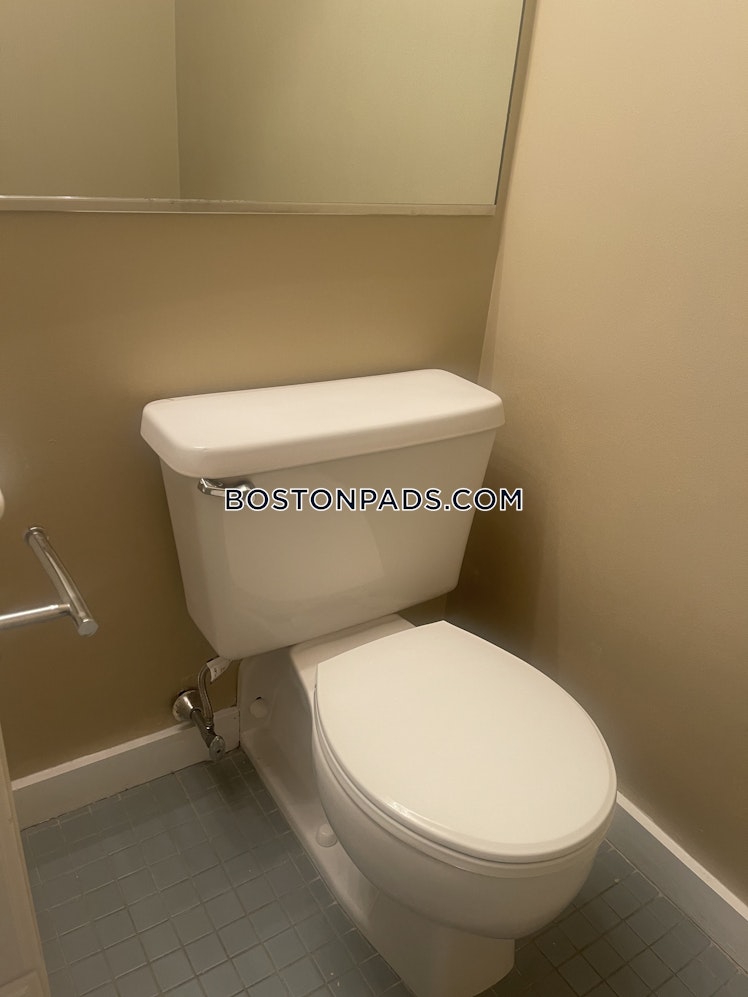 North Beacon St., Boston