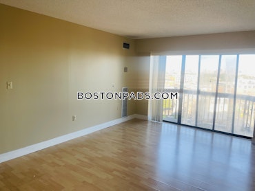 Boston - 2 Beds, 1.5 Baths