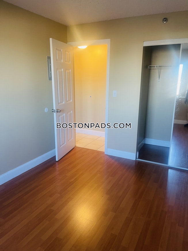 Boston - $3,850+ /mo