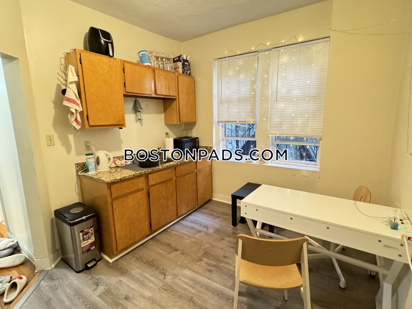 Boston - $2,150+ /month