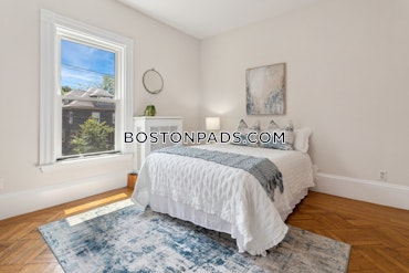 Boston - 3 Beds, 2 Baths