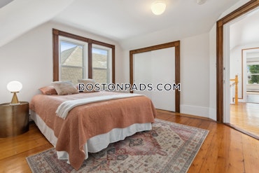 Boston - 3 Beds, 2 Baths