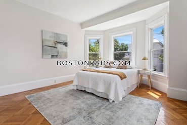 Boston - 3 Beds, 2 Baths