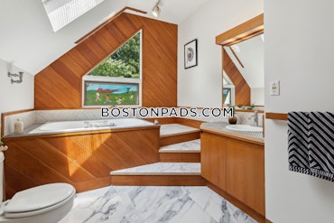 Boston - 3 Beds, 2 Baths