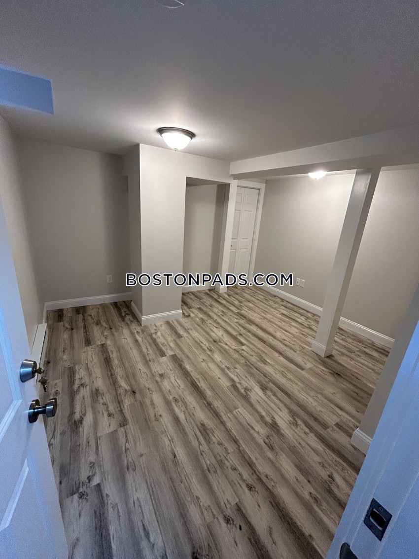 BOSTON - MATTAPAN - 3 Beds, 1 Bath - Image 42