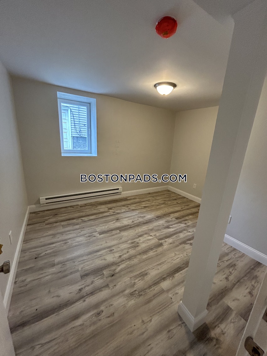 BOSTON - MATTAPAN - 3 Beds, 1 Bath - Image 38