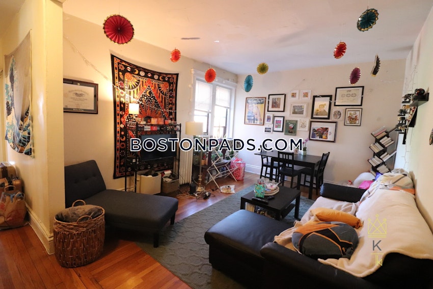 BOSTON - ALLSTON/BRIGHTON BORDER - 2 Beds, 1 Bath - Image 1