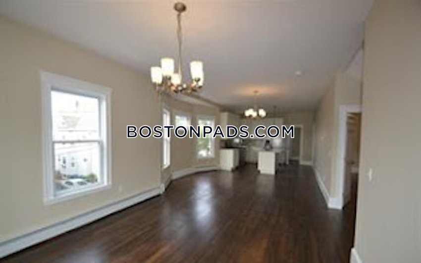 SOMERVILLE - DAVIS SQUARE - 4 Beds, 3 Baths - Image 10