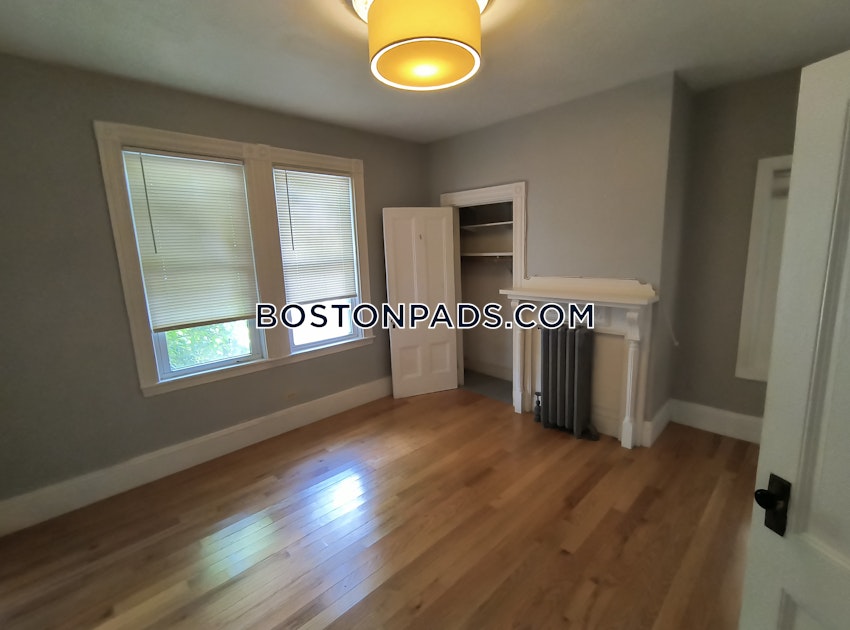 BROOKLINE - BROOKLINE HILLS - 3 Beds, 1.5 Baths - Image 32