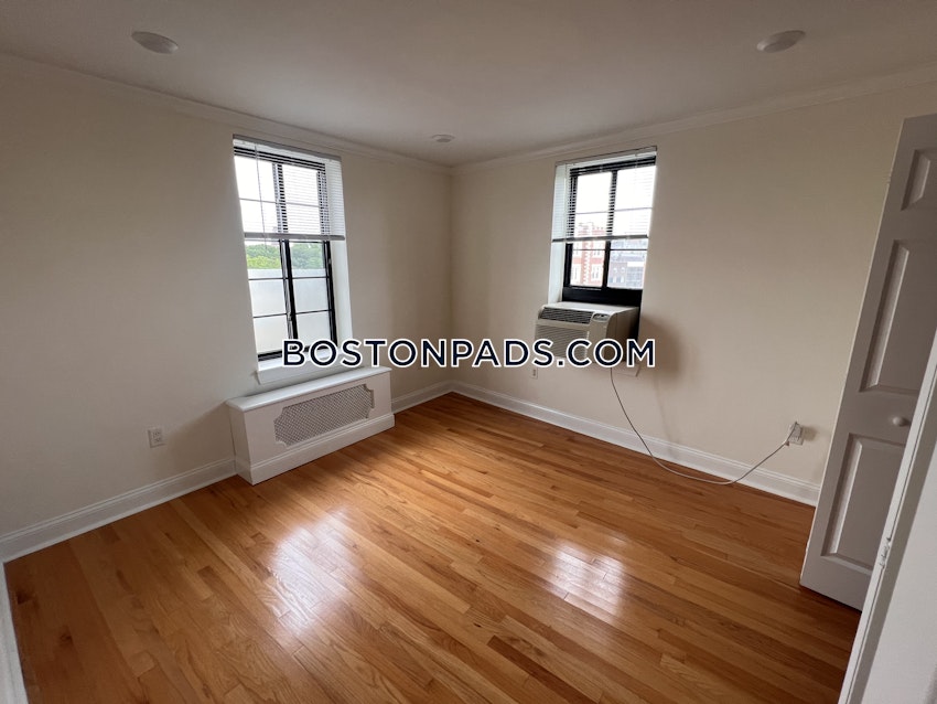 CAMBRIDGE - HARVARD SQUARE - 2 Beds, 1 Bath - Image 10