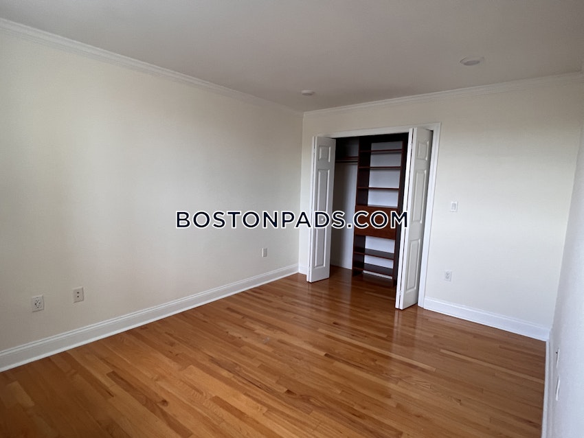 CAMBRIDGE - HARVARD SQUARE - 2 Beds, 1 Bath - Image 8