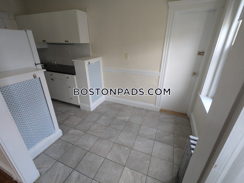 BOSTON - BRIGHTON- WASHINGTON ST./ ALLSTON ST. - 1 Bed, 1 Bath - Image 6