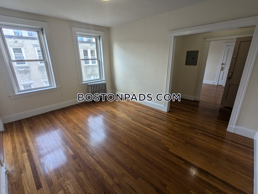 BOSTON - BRIGHTON- WASHINGTON ST./ ALLSTON ST. - 1 Bed, 1 Bath - Image 5