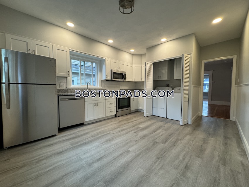 SOMERVILLE - TUFTS - 4 Beds, 1 Bath - Image 21