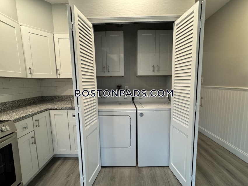 SOMERVILLE - TUFTS - 4 Beds, 1 Bath - Image 1